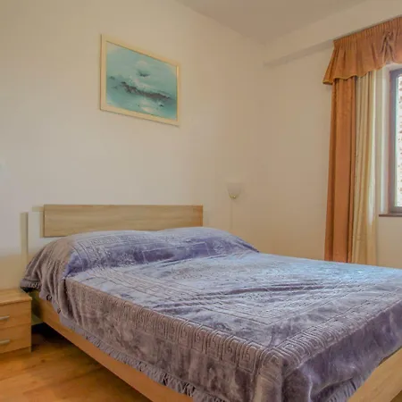 Nostalgisches Direkt An Der Adria Mit Garten, Grill, Privater Terrasse